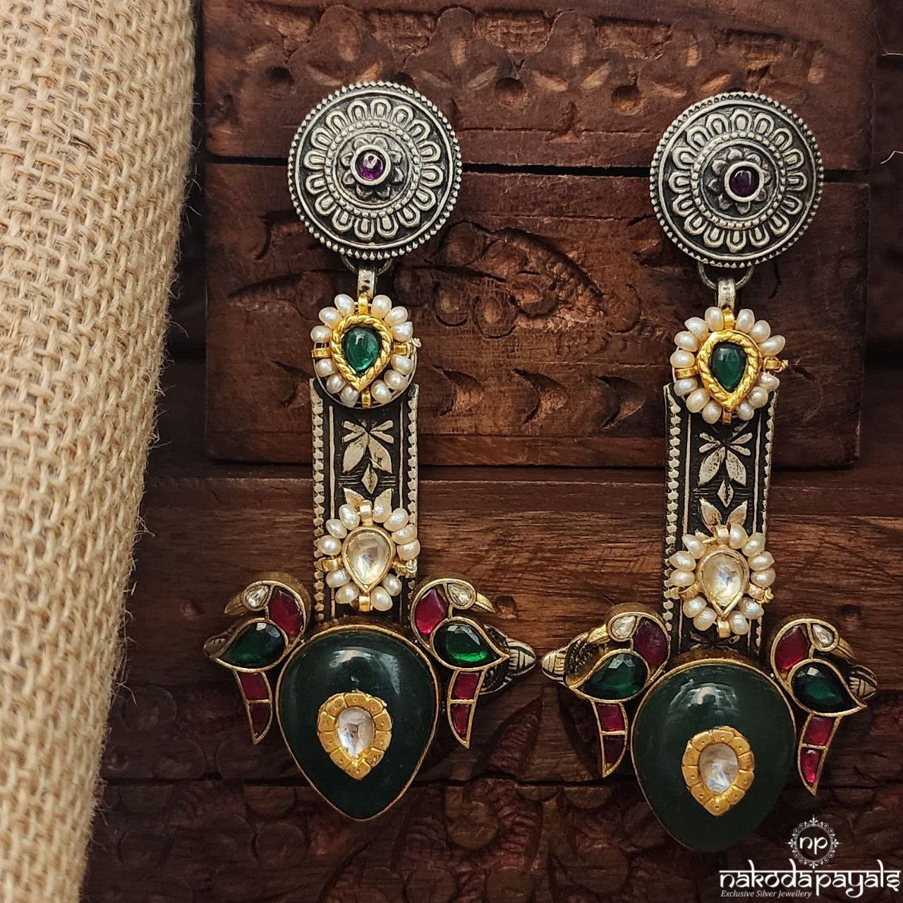 Green Twin Birdie Kundan Dual Tone Earrings (Dt1344)