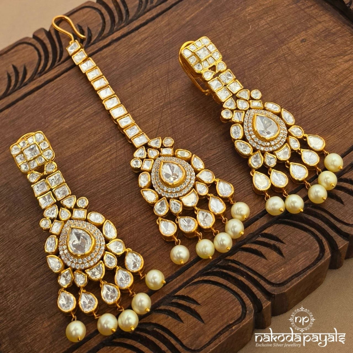 Heritage Bridal Polki Neckpiece With Maang Tika and Earrings (Gn11113)