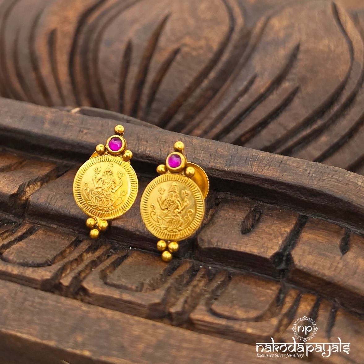 Pink Dot Lakshmi Kasu Studs (Ge11629)