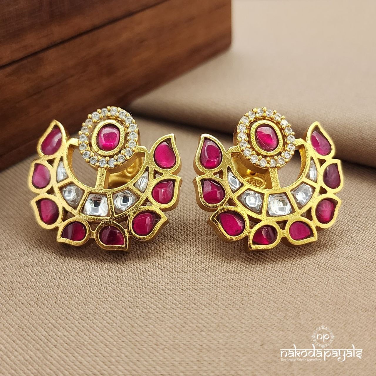 Pink Half Moon Kundan Studs (Ge9724)