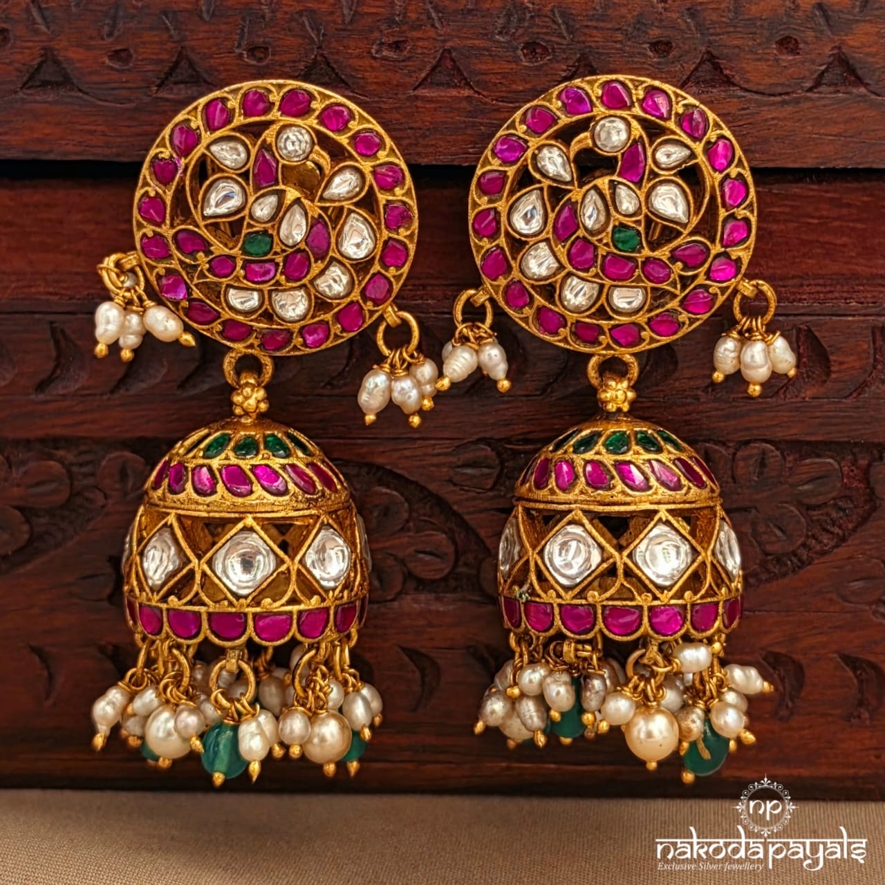 Pearly Peacock Kundan Jhumka (Ge10948)