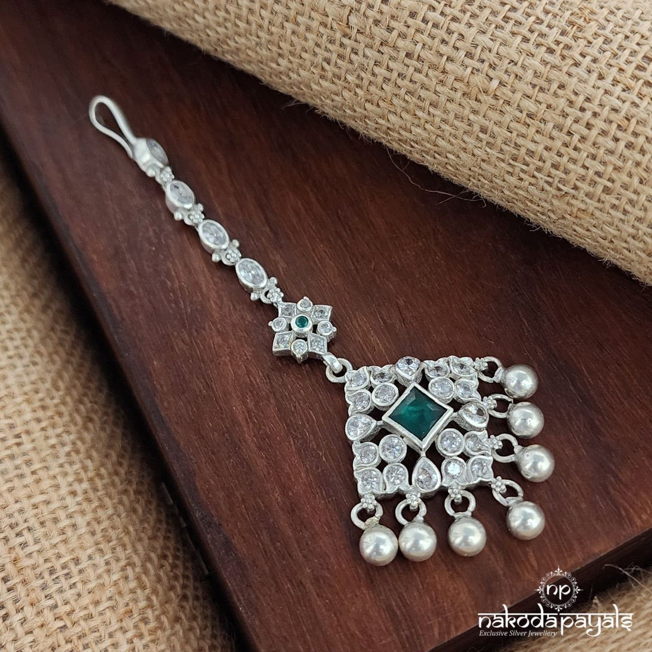 Green Square Maang Tika (M0416)