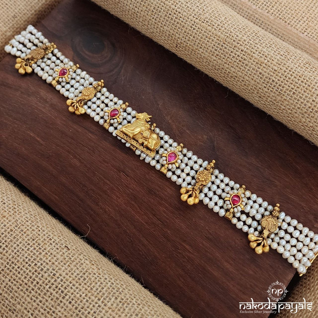 Divine Nandi Kundan Choker (Gn9188)