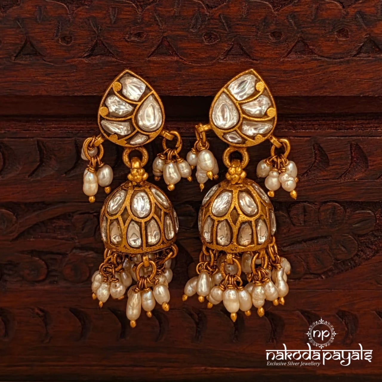 Cute White Drop pearly Jhumka (Ge10960)
