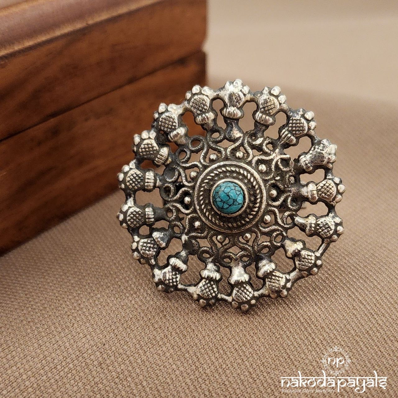 Turquoise Floral Finger Ring (F2799)