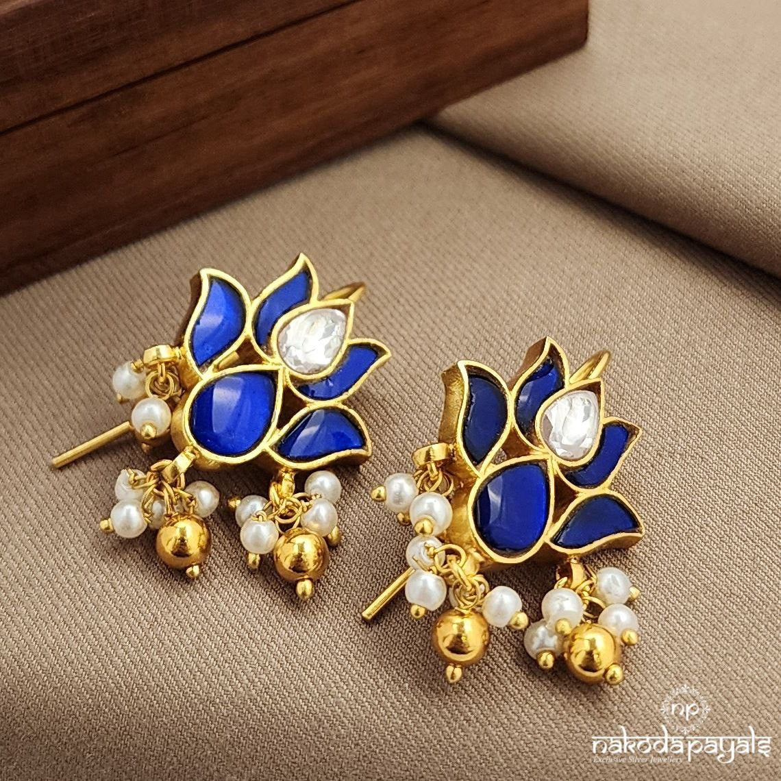 Blue Lotus Pearl Drops Kundan Earrings (Ge9700)
