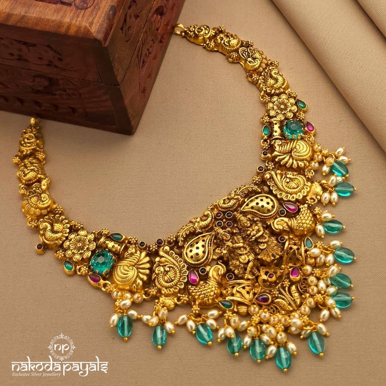 Radha Krishna Neckpiece (Gn10729)