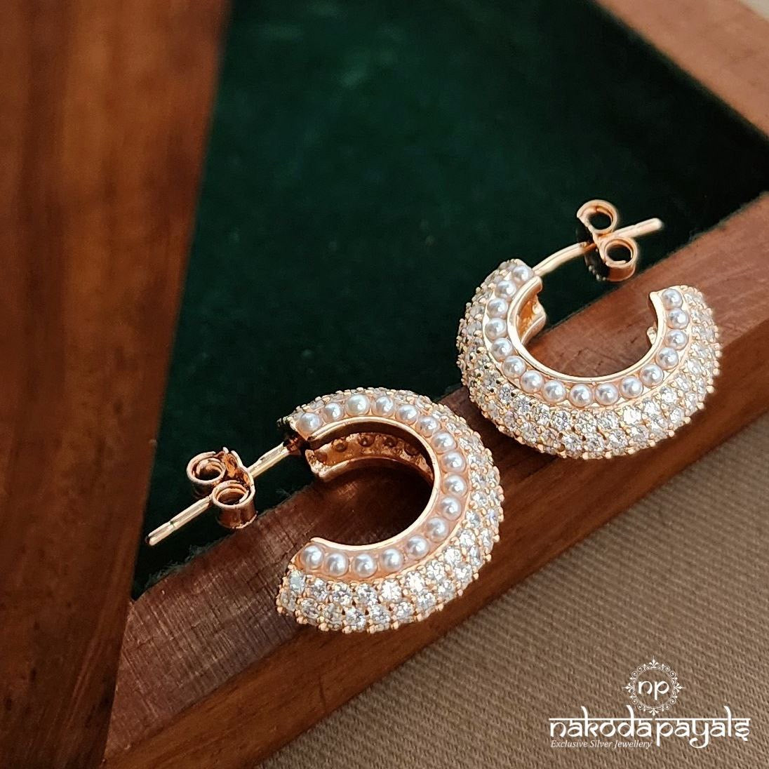 Classic Gleam Rose Gold Earrings (St3603)