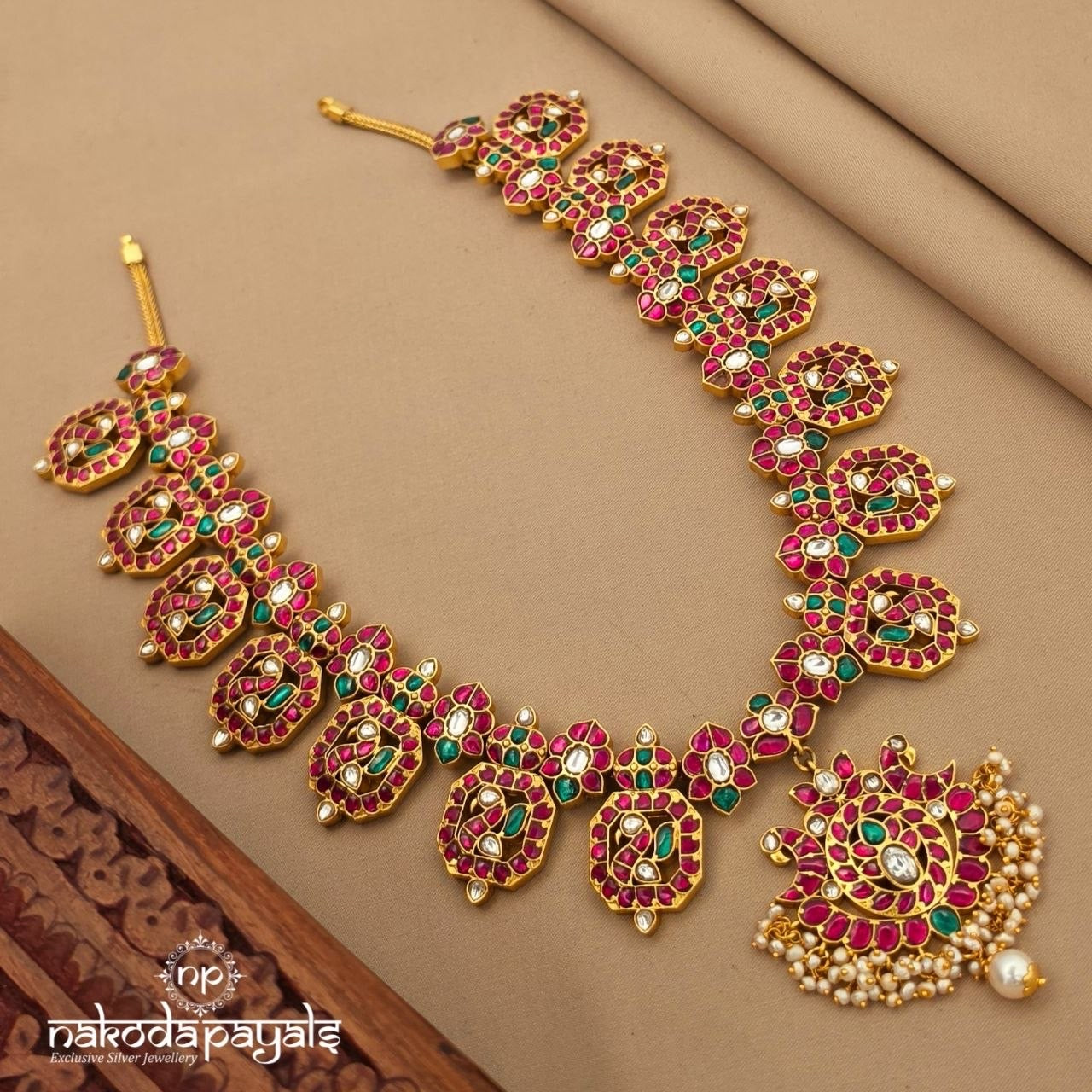 Twin Birdie Mango Neckpiece (Gn10730)