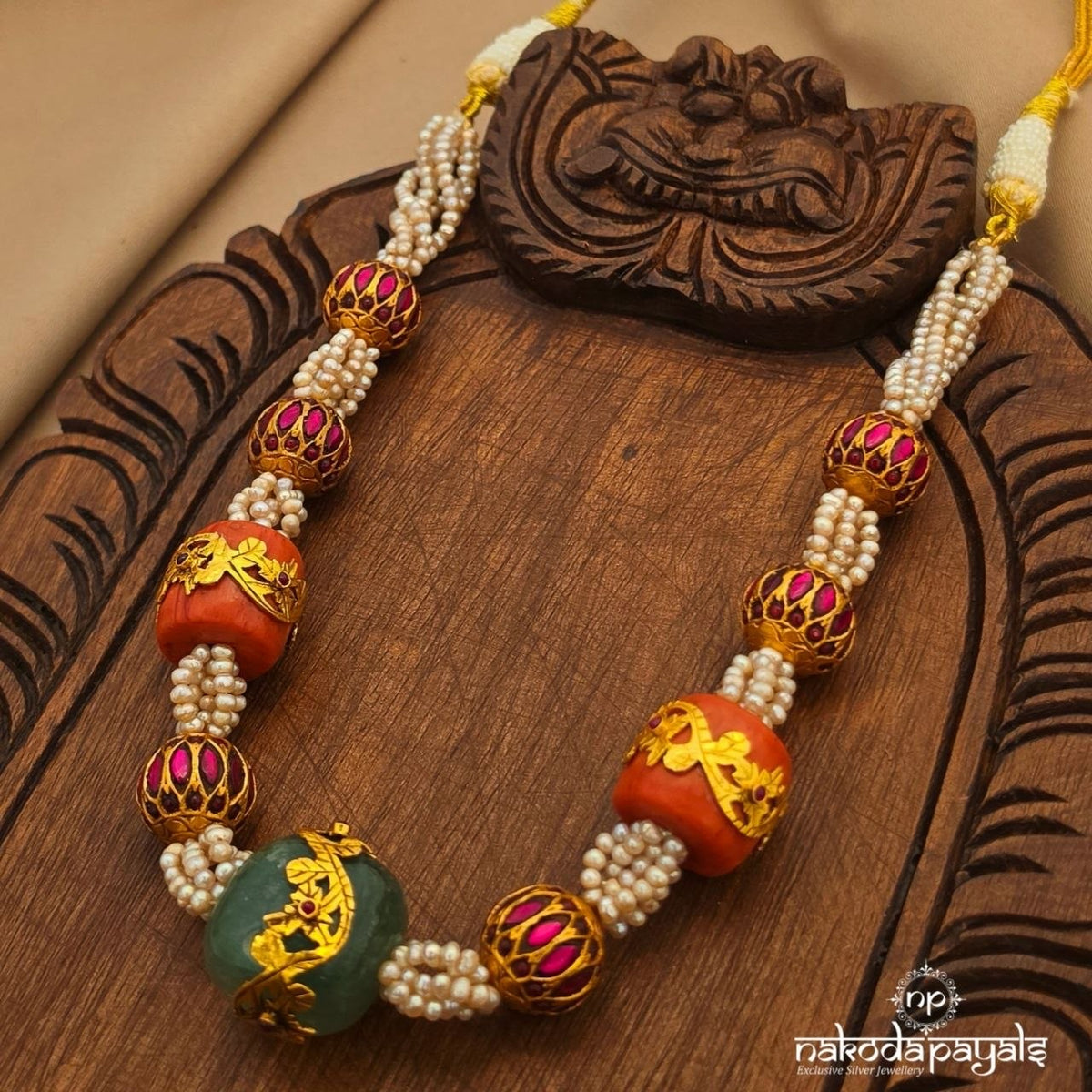 Jade Coral Kundan Neckpiece (Gn10976)