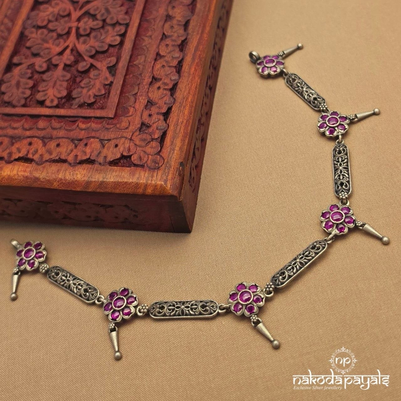 Floral Exquisite Oxidised Neckpiece (N11781)