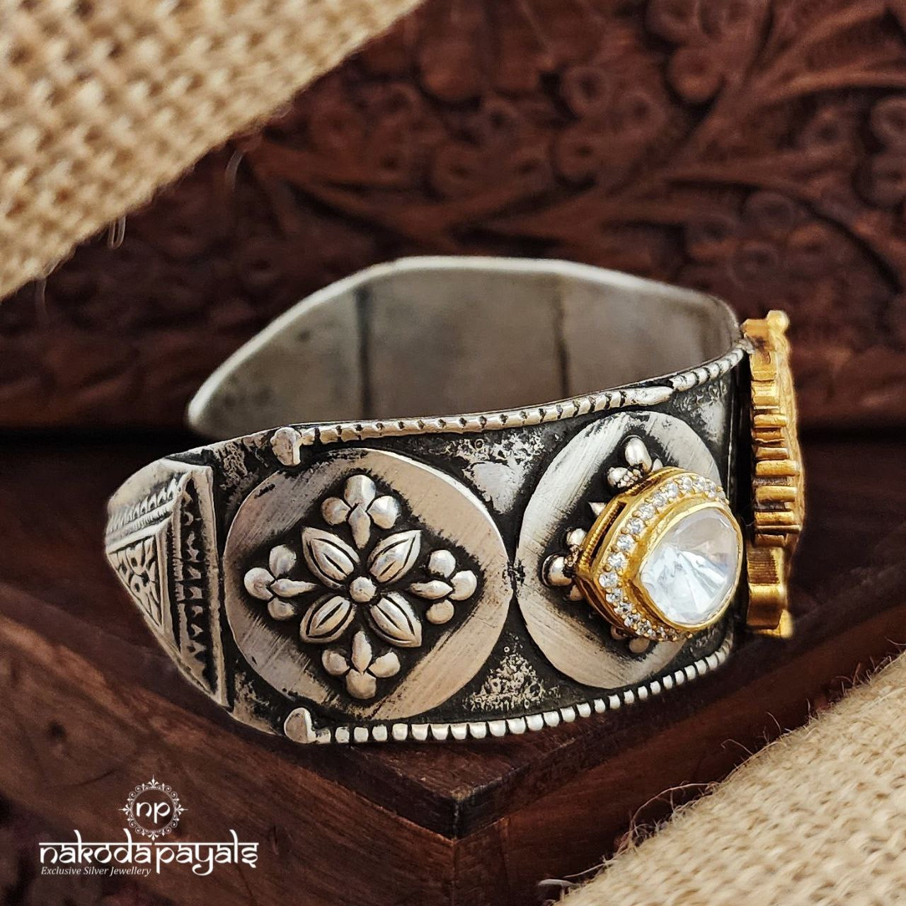 Golden Horse Moissanite Dual Tone Adjustable Kada (K6015)