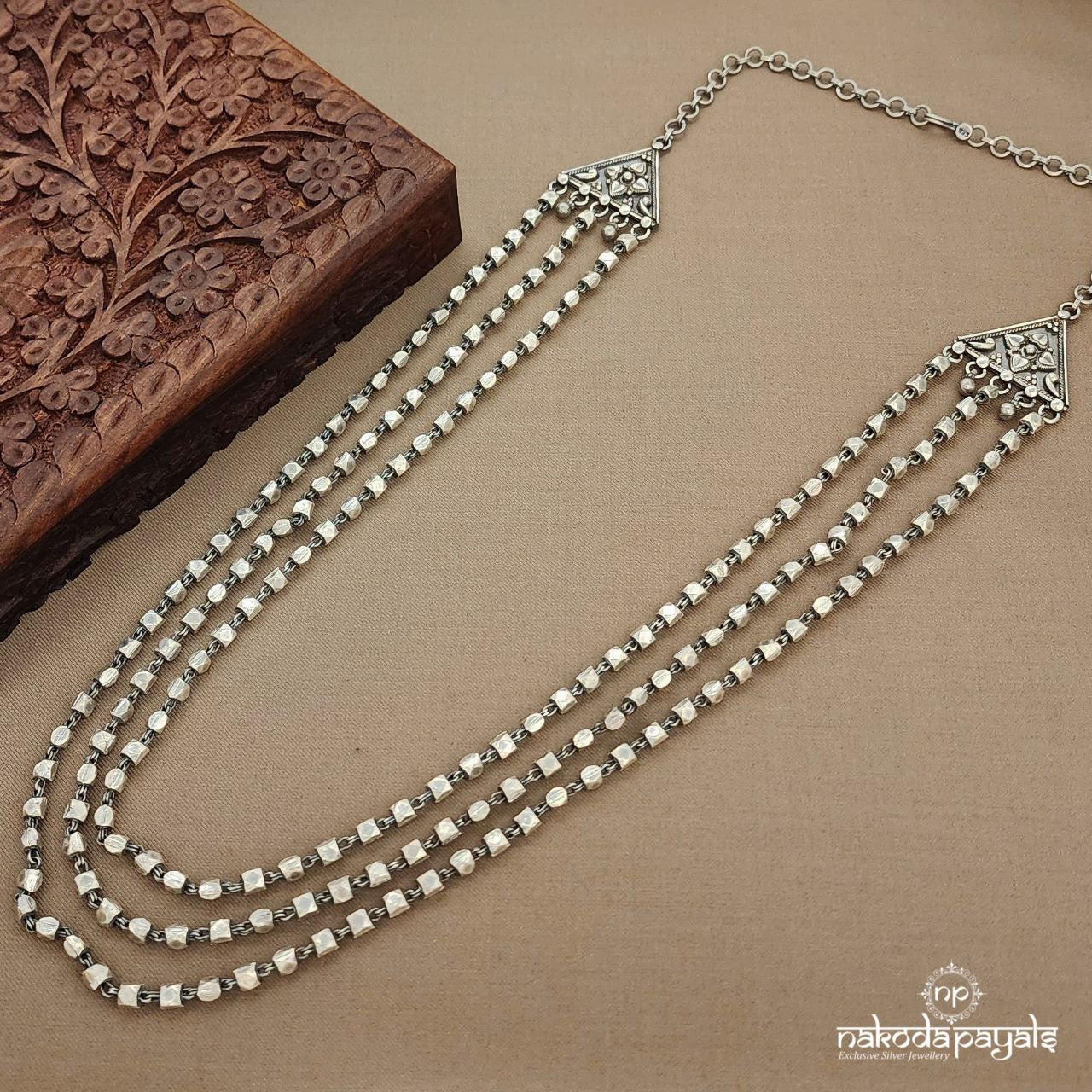 Three Layered Ball Neckpiece (N10959)