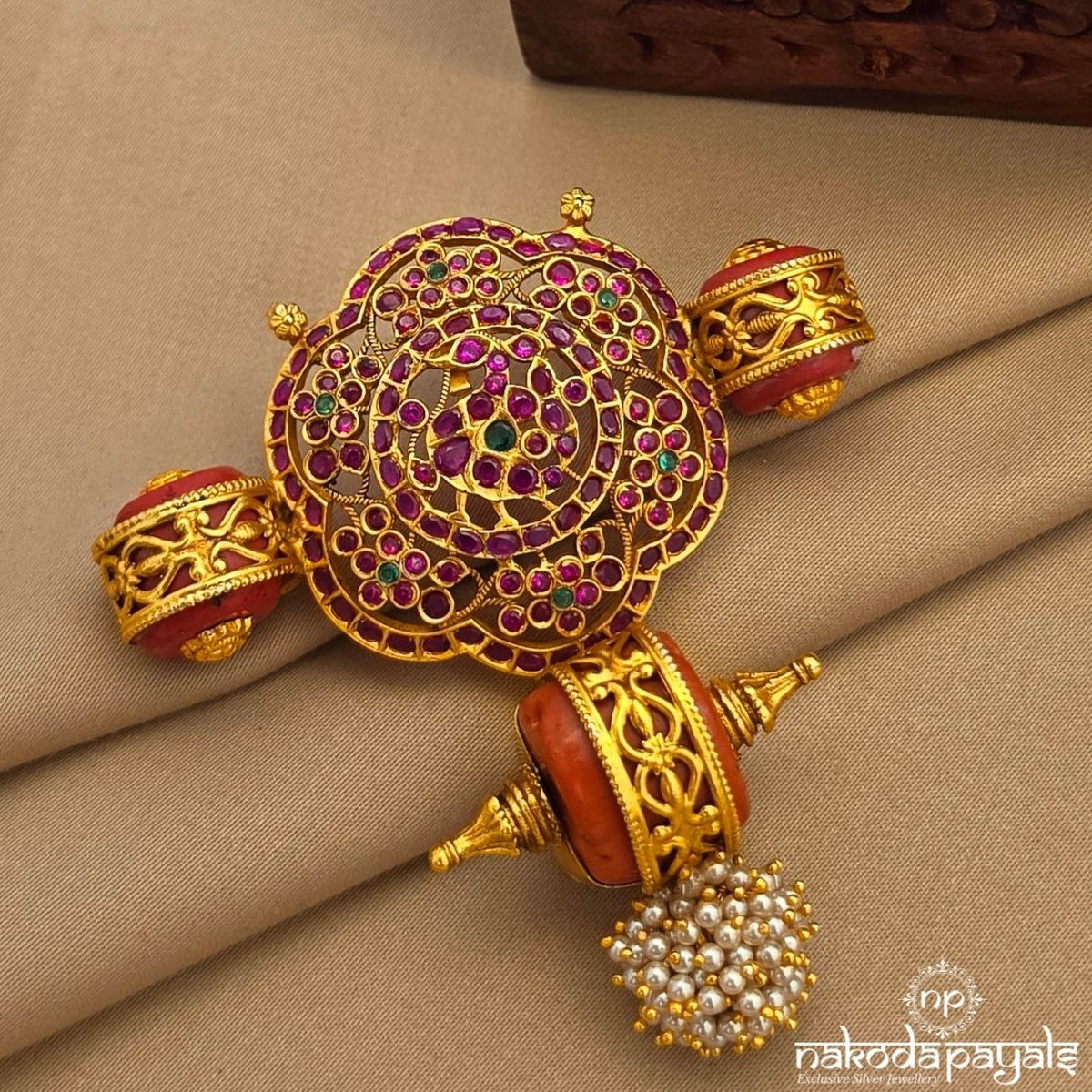 Stunning Coral Pendant (Gp2694)