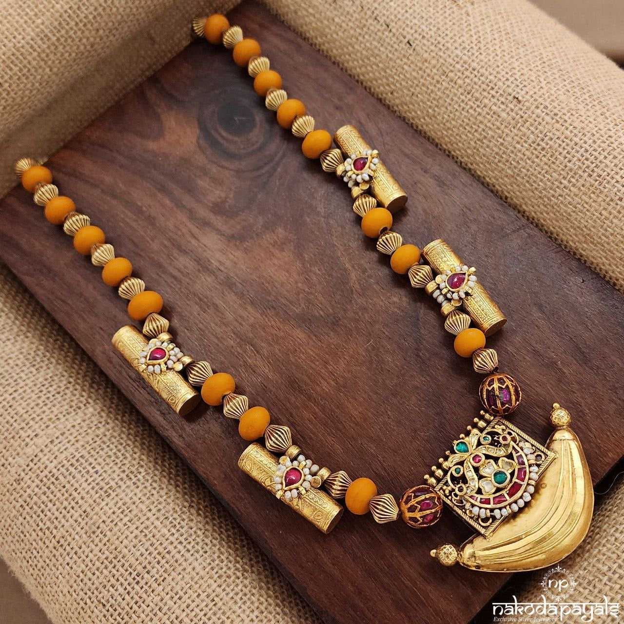 Coral Charm Ball Kundan Neckpiece (Gn9198)