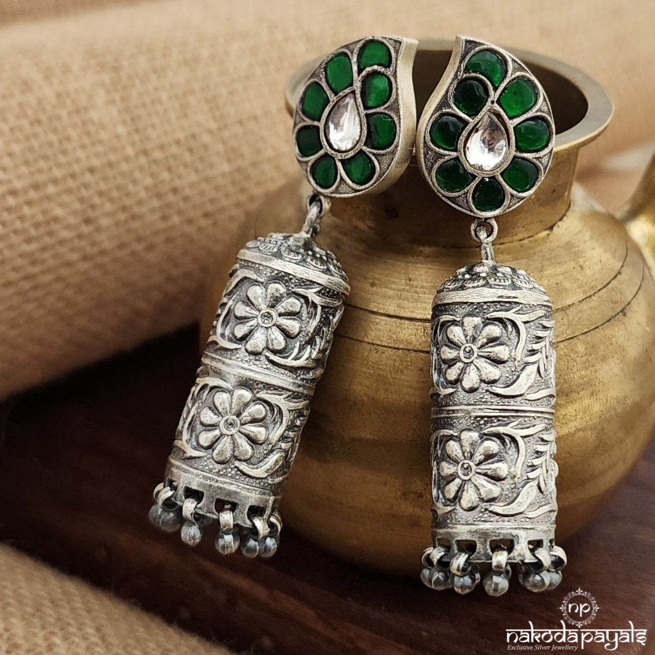 Green Ball Drops Kundan Jhumka (J1351)
