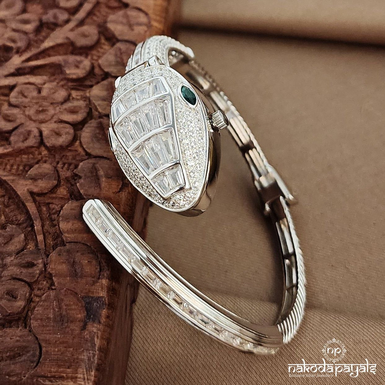 White Serpent Bracelet Watch (W0253) – Nakoda Payals