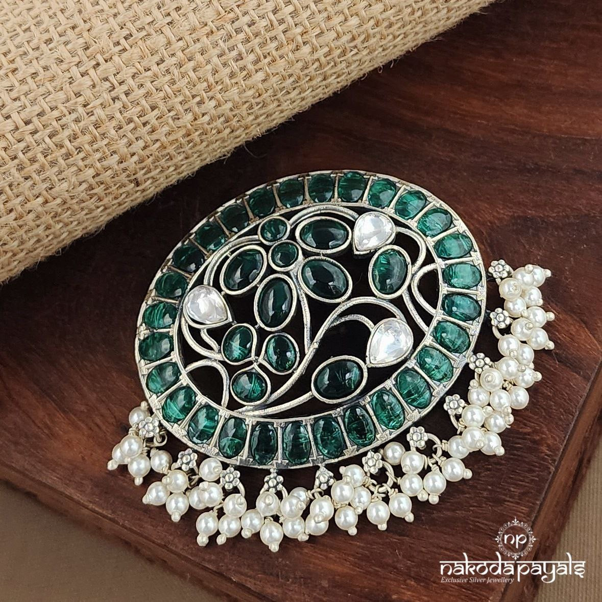 Gracious Green Pearl Drops Pendant (P2516)