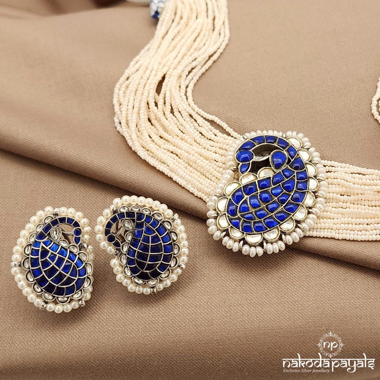 Royal Blue Peacock Clustered Beads Kundan Choker With Earrings (C10981)