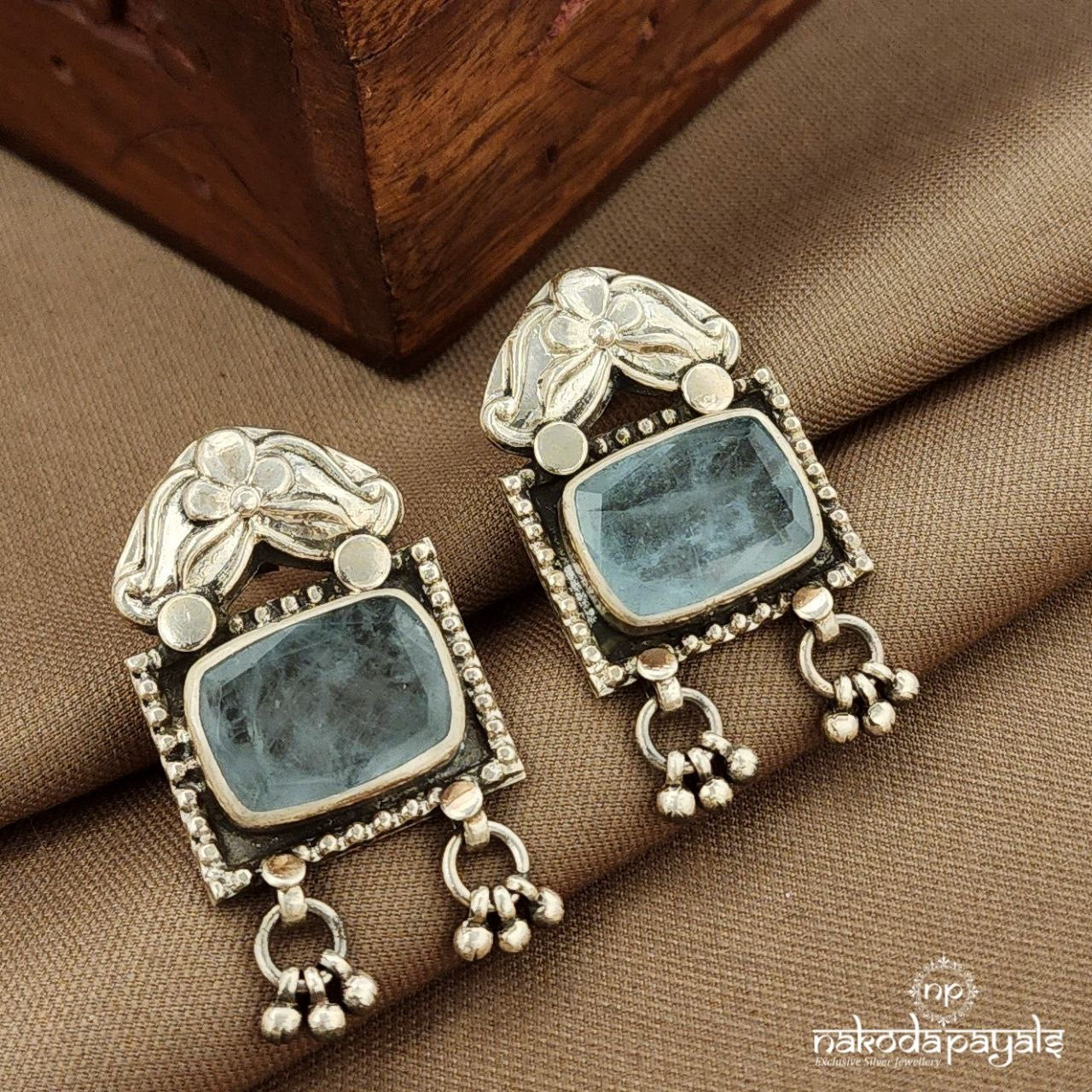 Aqua Blue Studs (S3850)