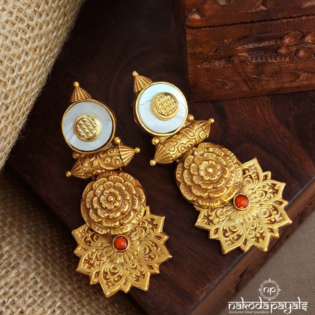 Coral Pearl Earrings (Ge9670)