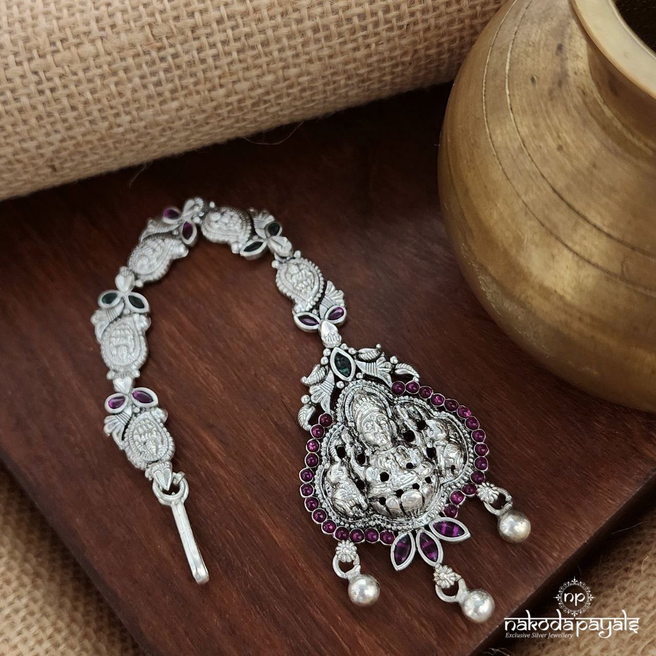 Lakshmi Ball Drops Maang Tika (M0421)