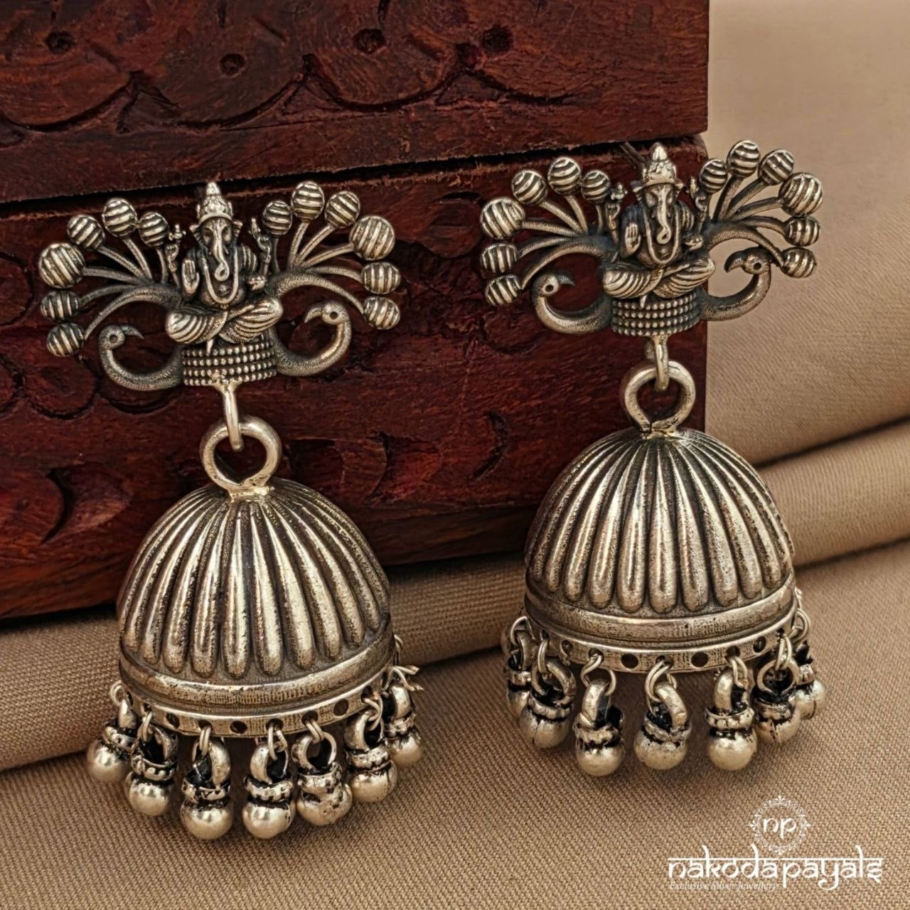 Ganesha Jhumka (J1749)