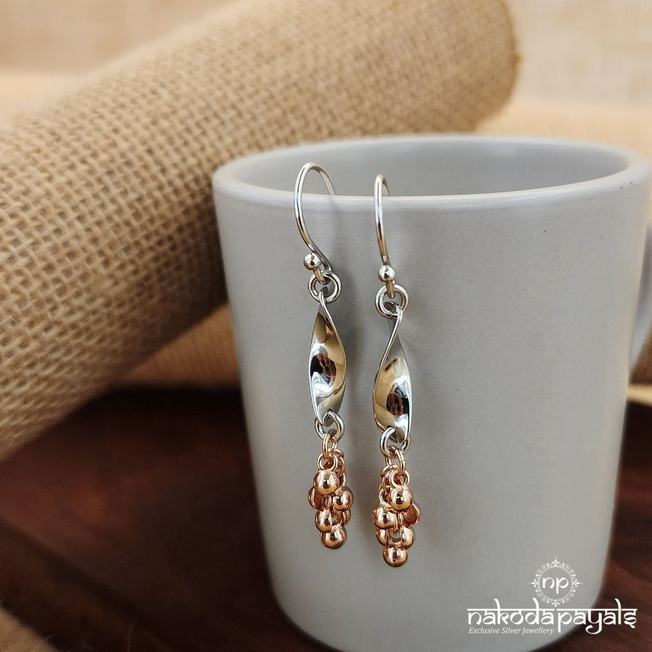 Twisted Rose Elegance (St2919)