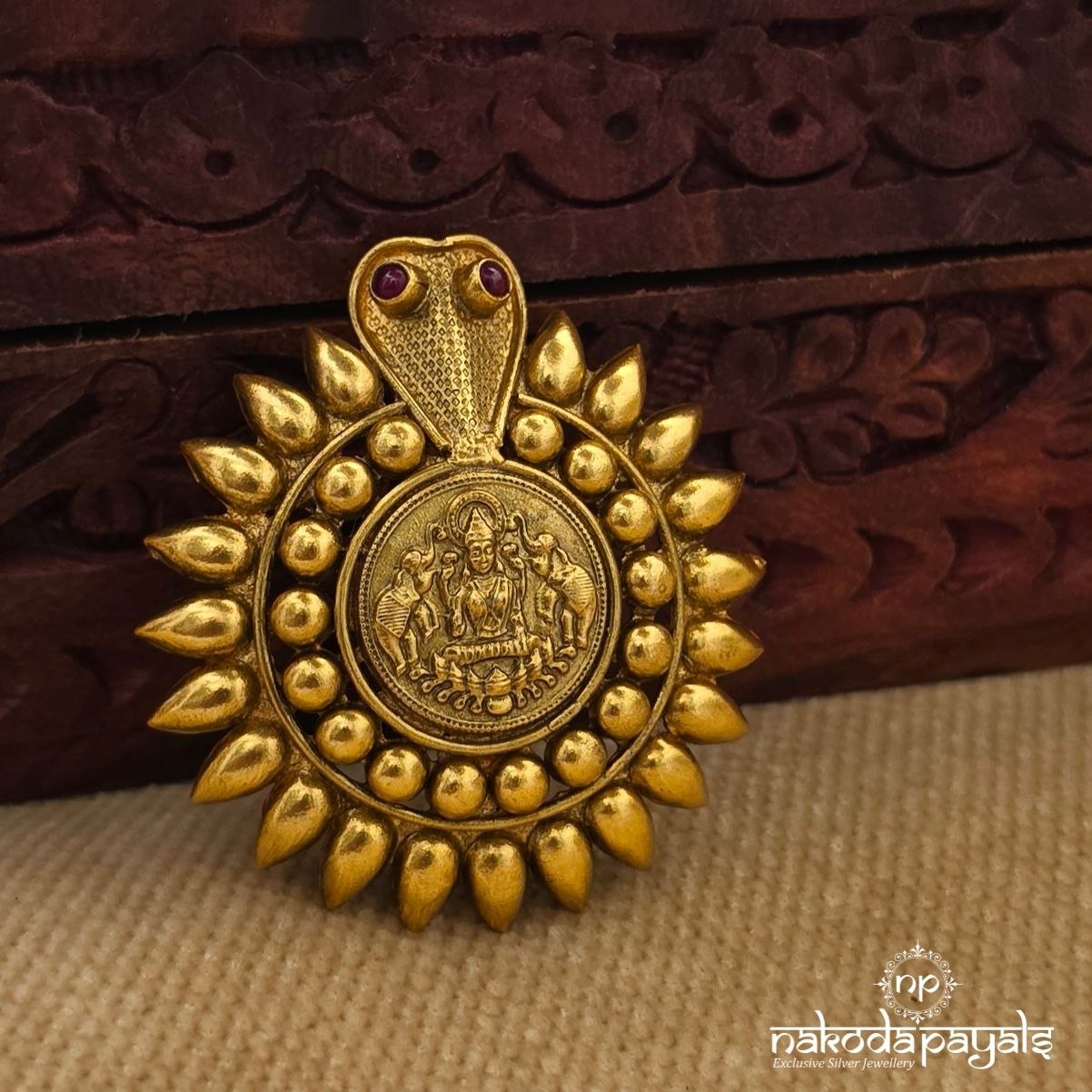 Naga Pendant (Gp2446)