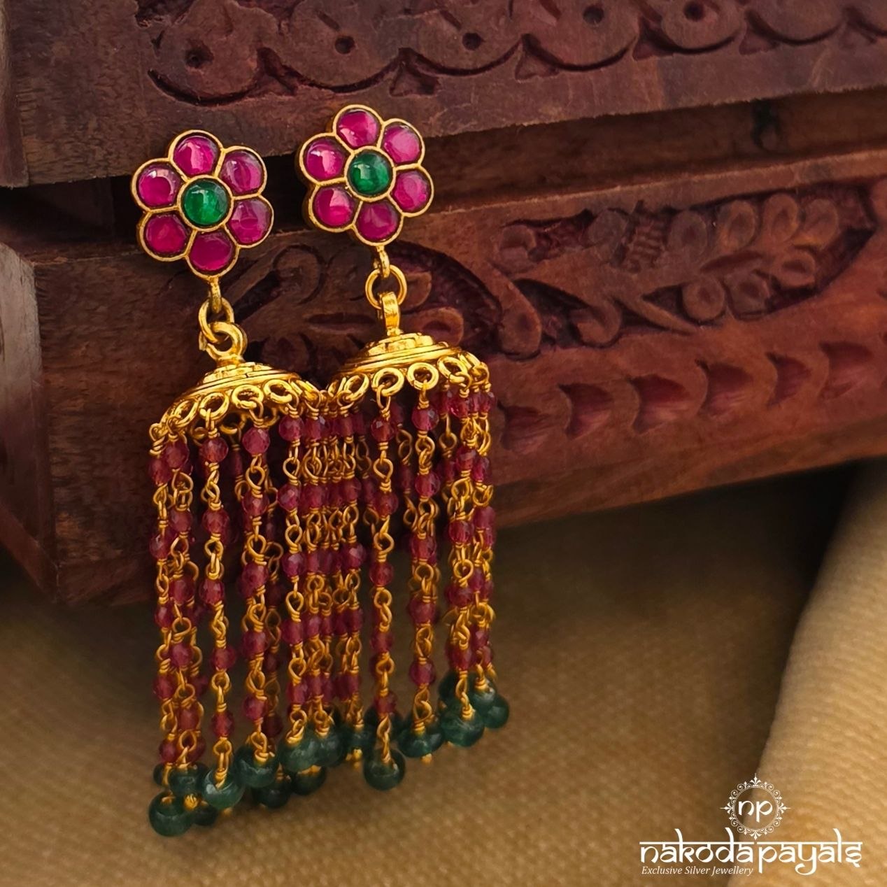 Pink Floral Tassel Kundan Earrings (Ge11056)