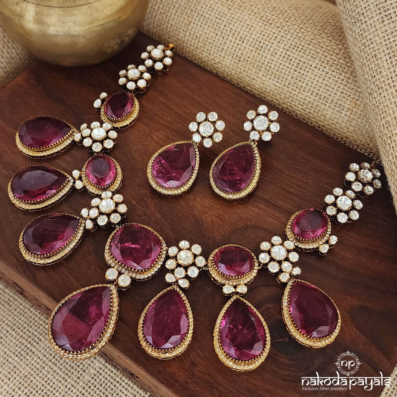 Blush Light Moissanite Neckpiece With Earrings (Gn8177)
