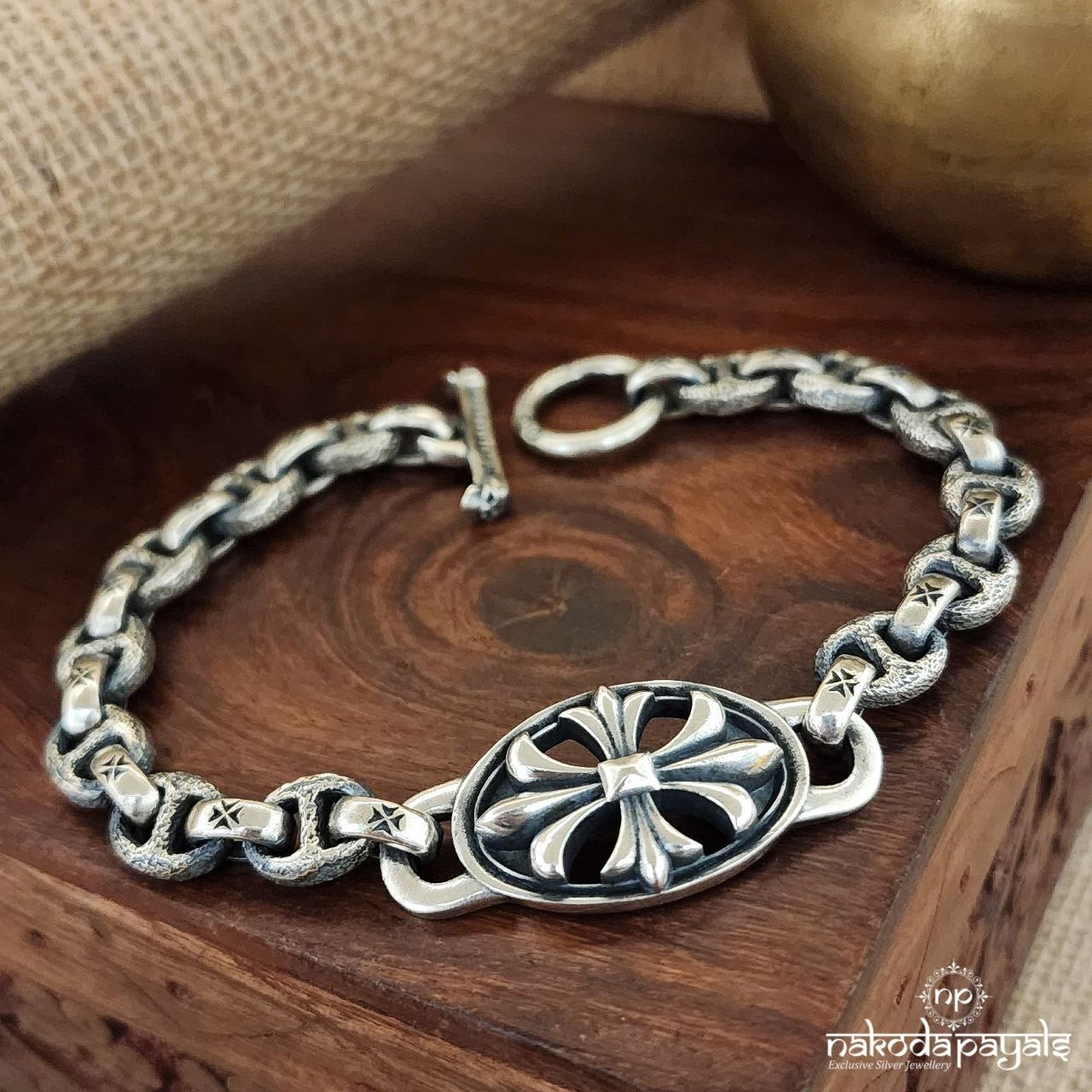 Chrome Hearts Men’s Bracelet (Mc0901)