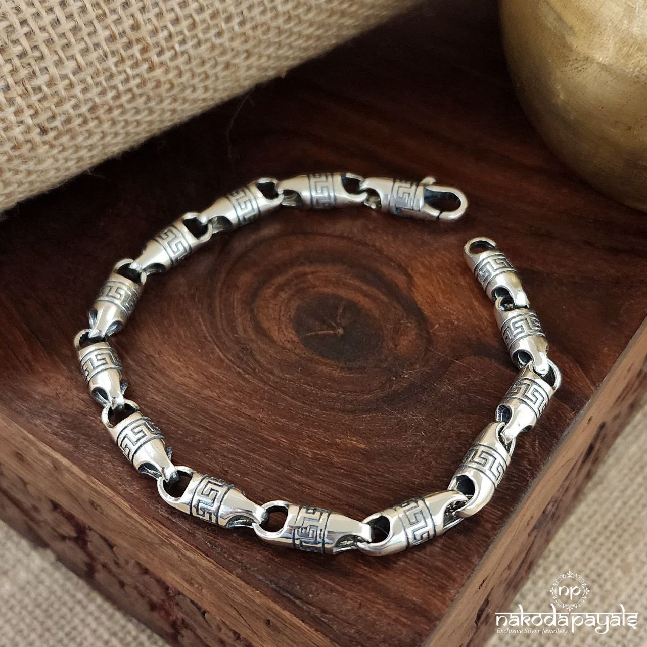 Classic Linked Men’s Bracelet (Mc0891)