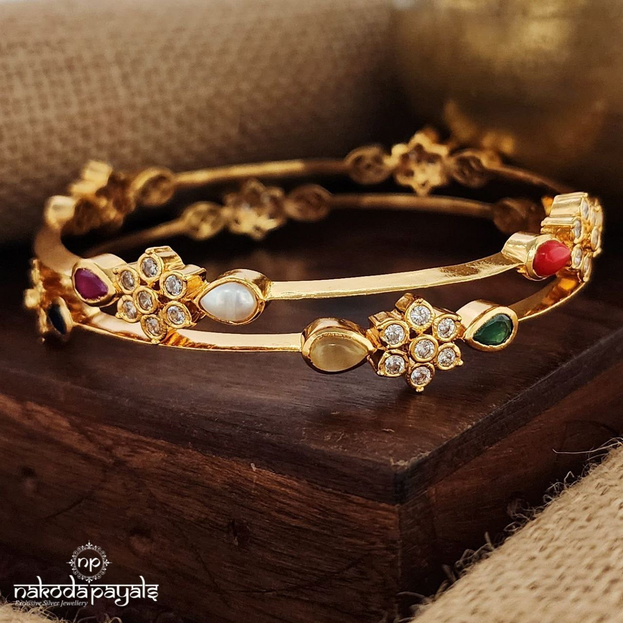 Navaratna Bangles Pair (Gk2948)