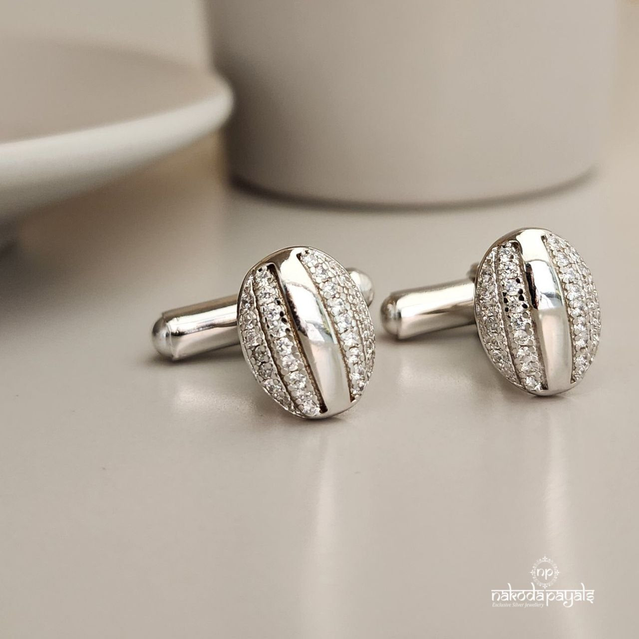 Enduring White Cufflinks (CF0203)