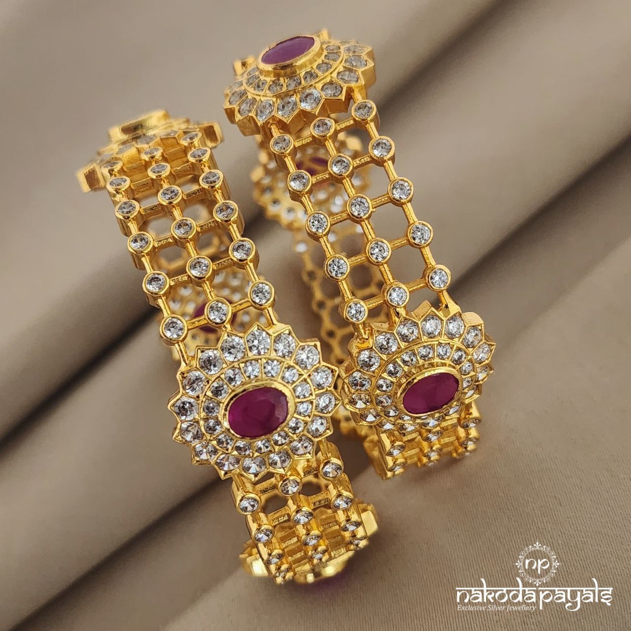 Coruscating Ruby Bangle Pair (GK2353)