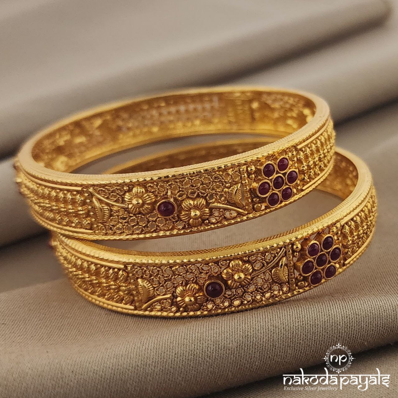 Red Floral Bangle Pair (GK2356)