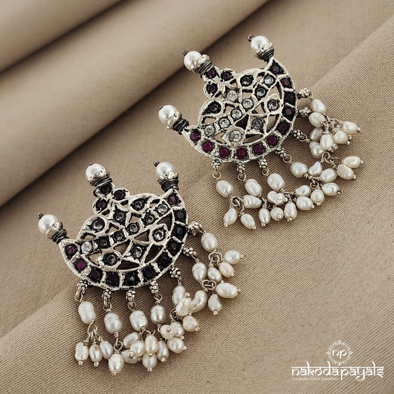 Pearl Crowned Guttapusalu Studs( S4840)