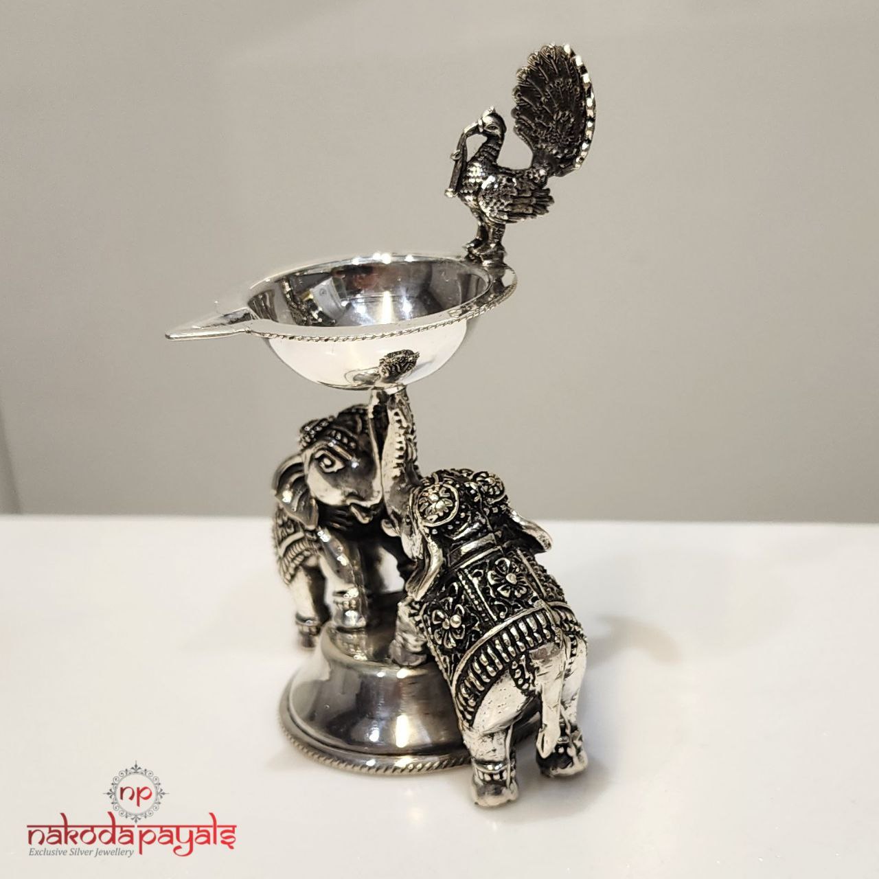 Elephant Deepam Single (Aa0369)