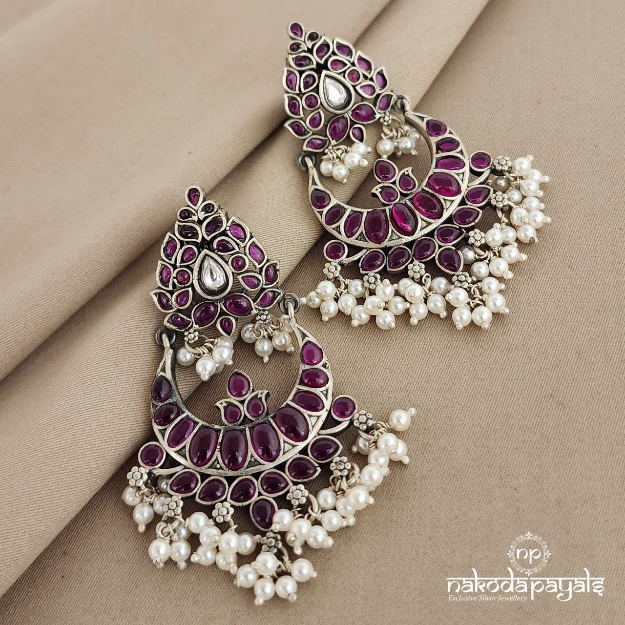 Enticing Pearly Chandbali (C7284)