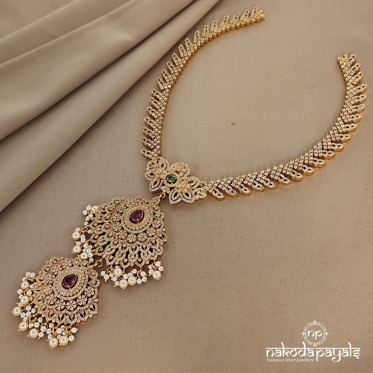 Captivating CZ Neckpiece (GN688)