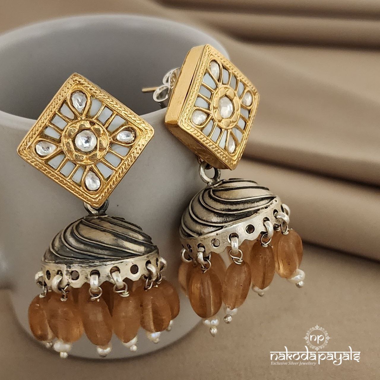 Square Kundan Stud Jhumka(DT0726)