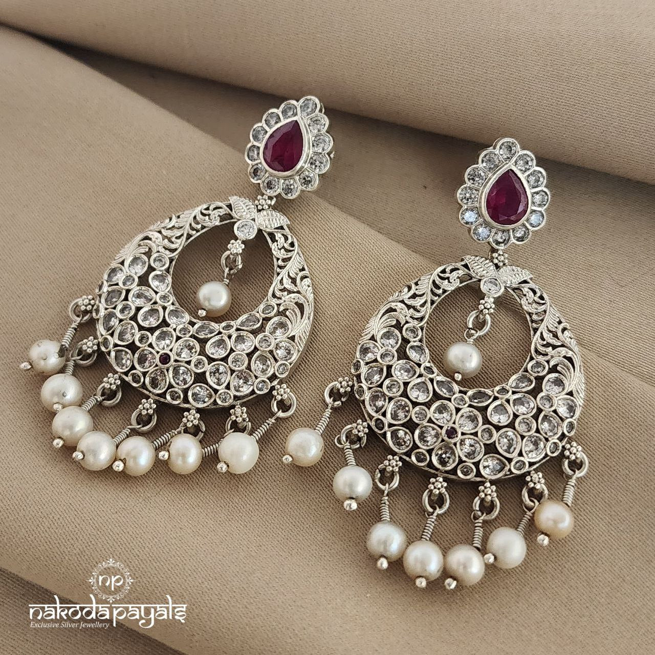 Oscillating Floral Chandbali (C7313)