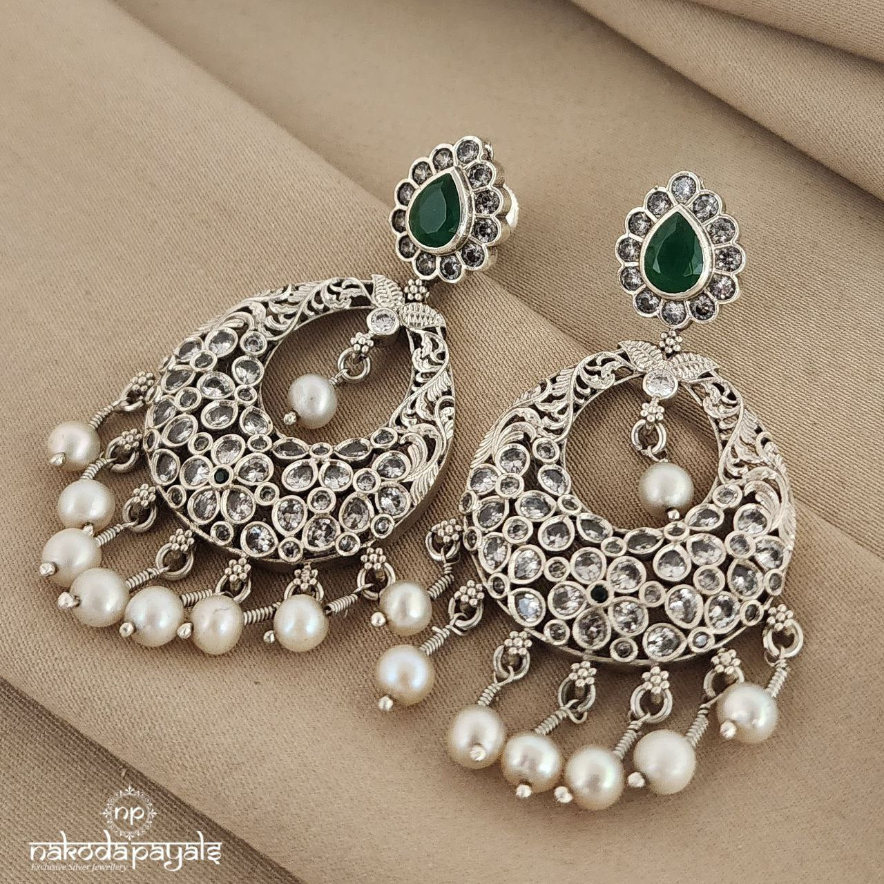 Oscillating Floral Chandbali (C7312)