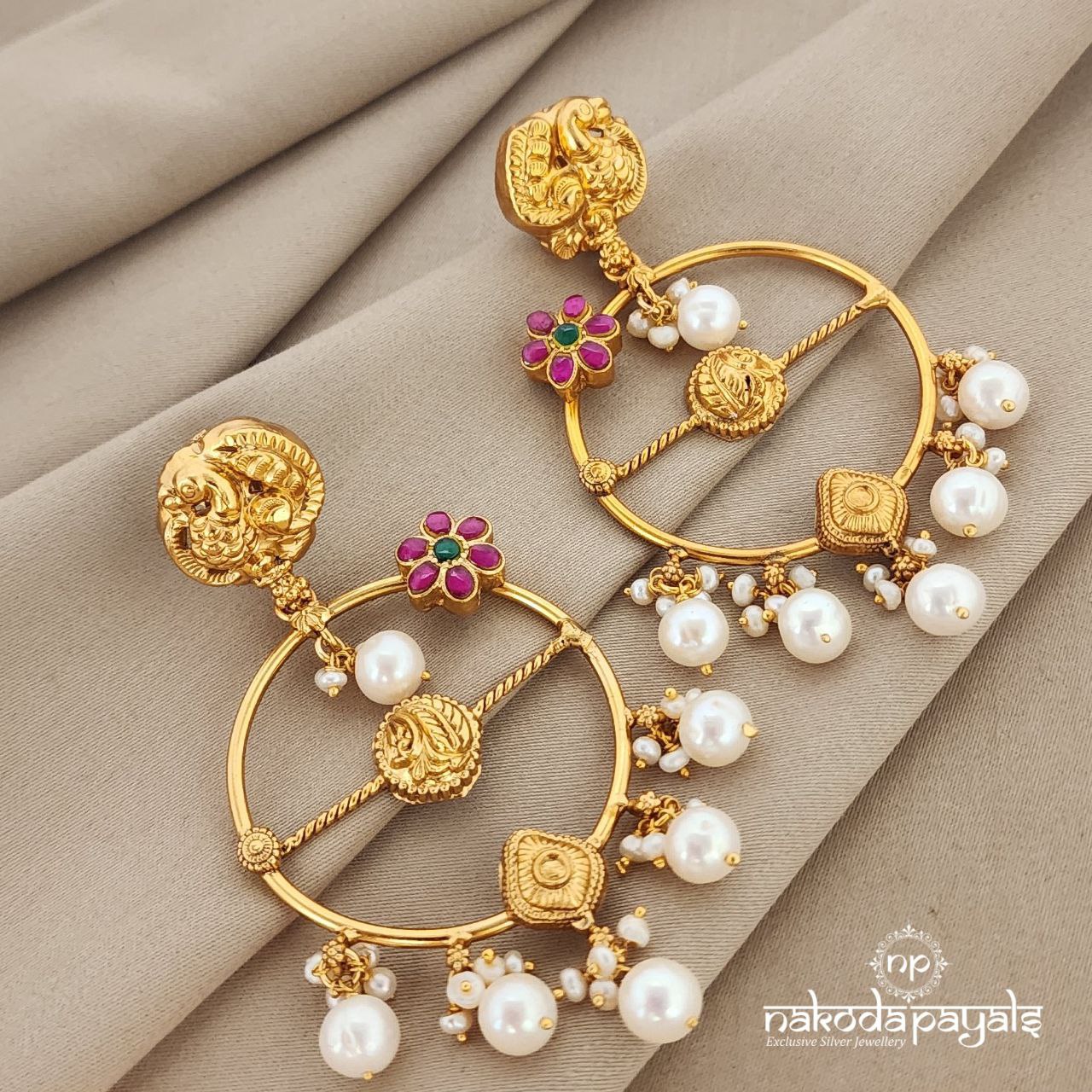 Sporadic Floral Peacock Chandbali (GE6340)