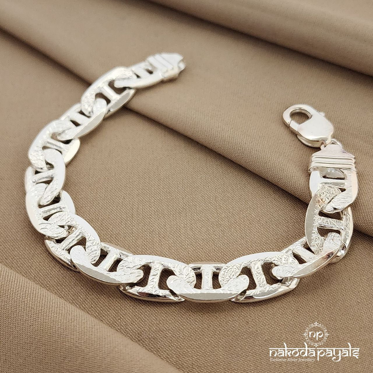 Robust Link Chain Bracelet (MC0721)