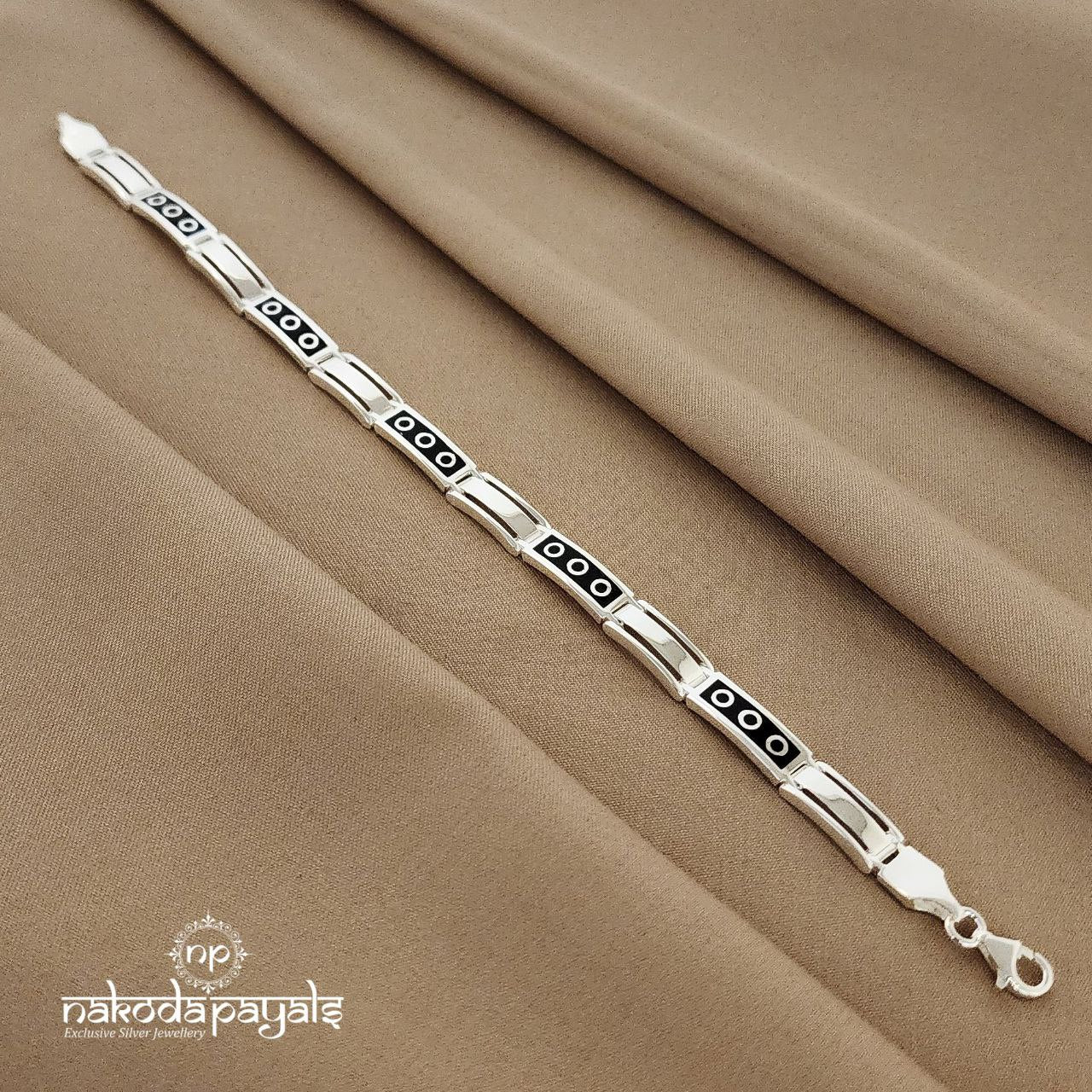 Esthetic Black Enamaled Mens Bracelet (MC0733)