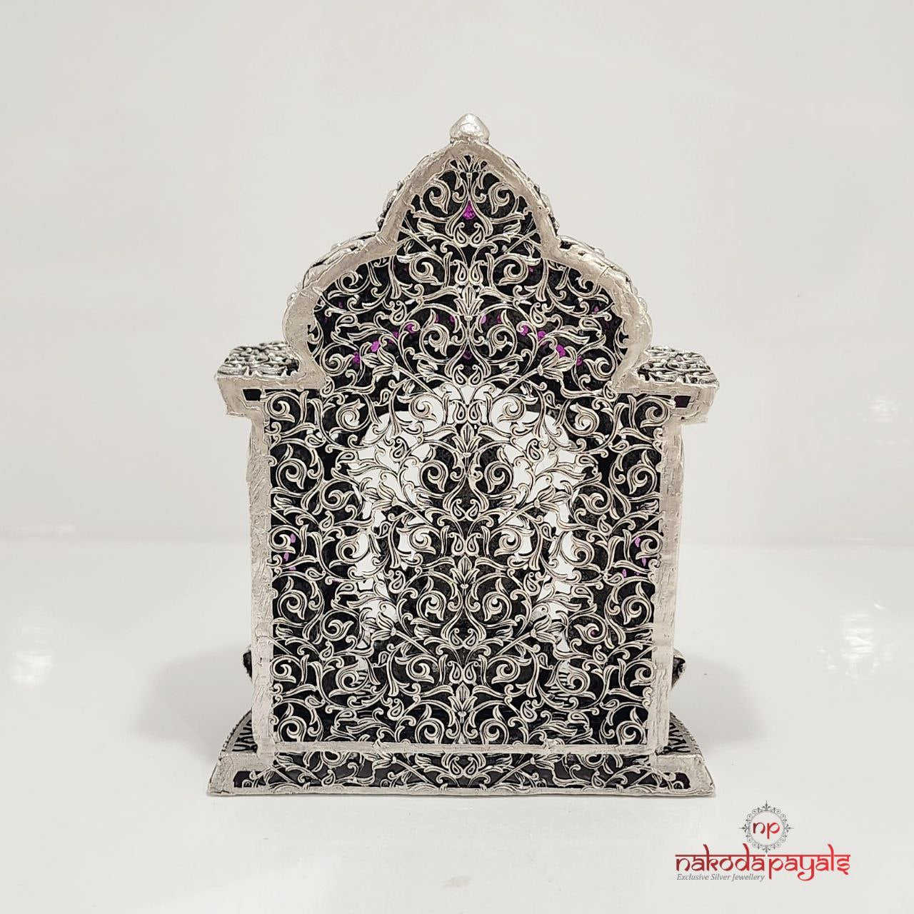 Precisely Defined Lakshmi In Temple (Aa0582)
