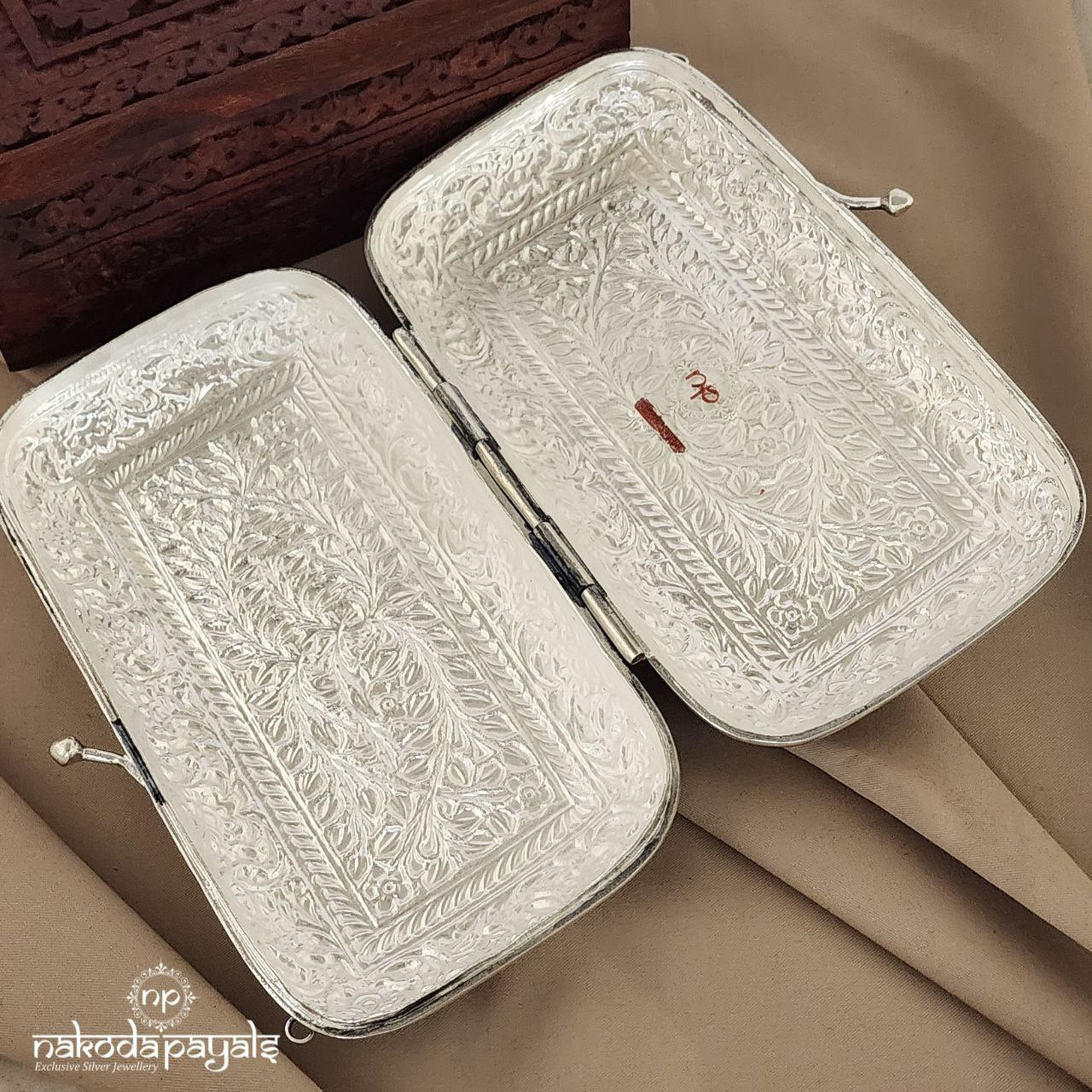 Amethyst Silver Batua(ESA0170)