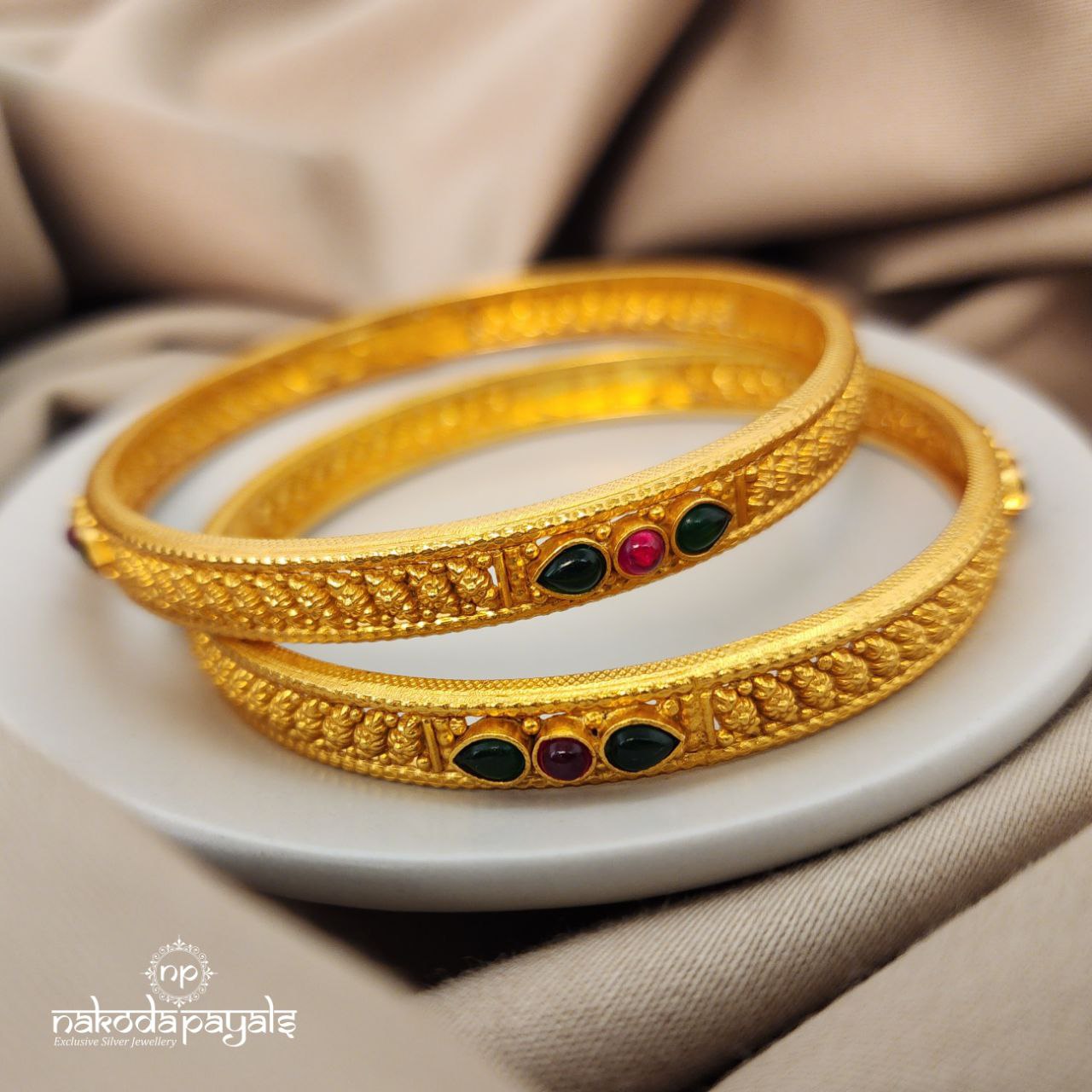 Lovely Bangle Pair (GK2412) Variance Listed